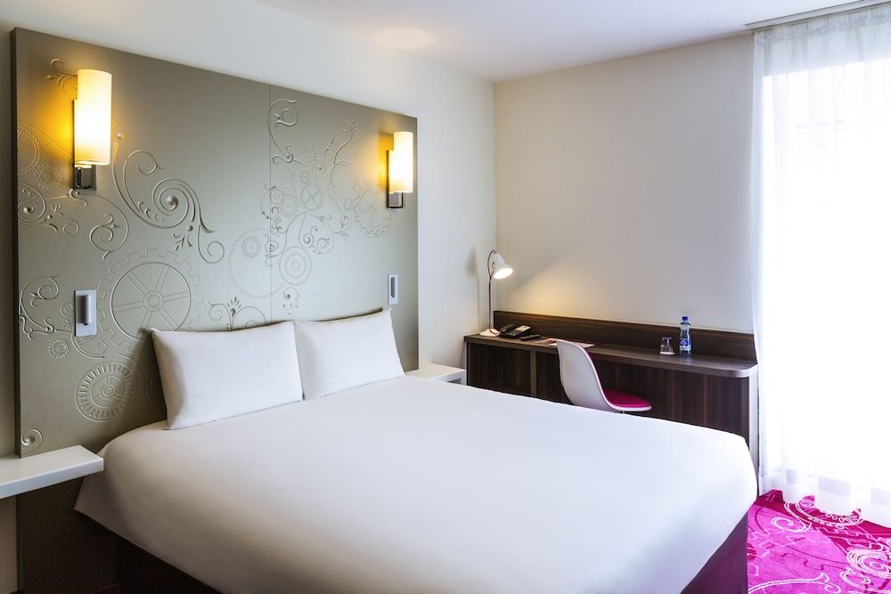 undefined VISIONAPARTMENTS Geneva Mont-Blanc 2