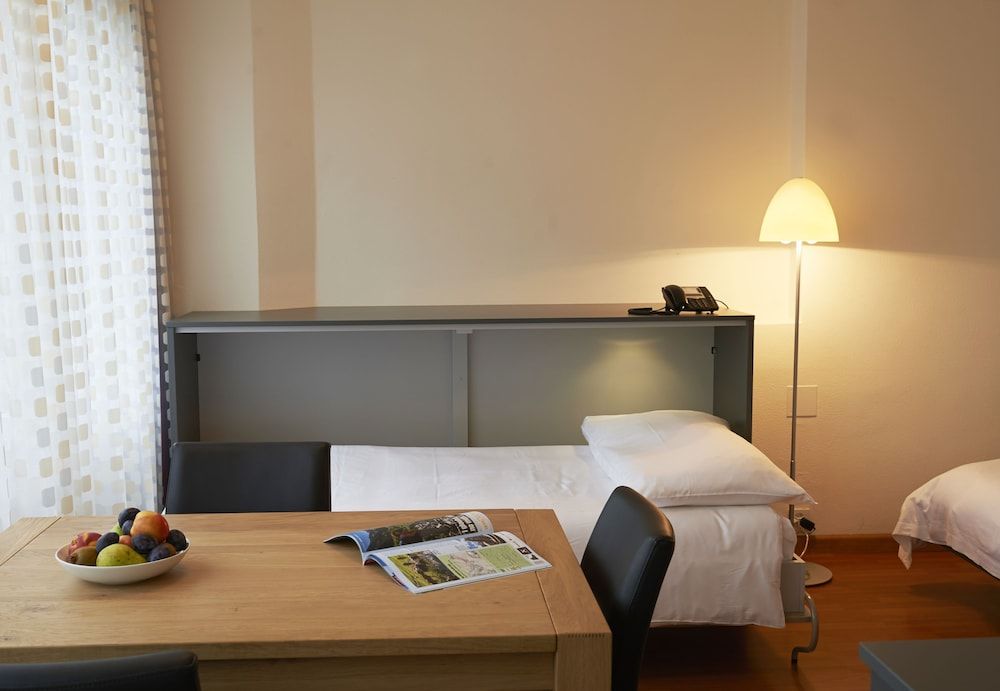 Apartment (Long Stay)