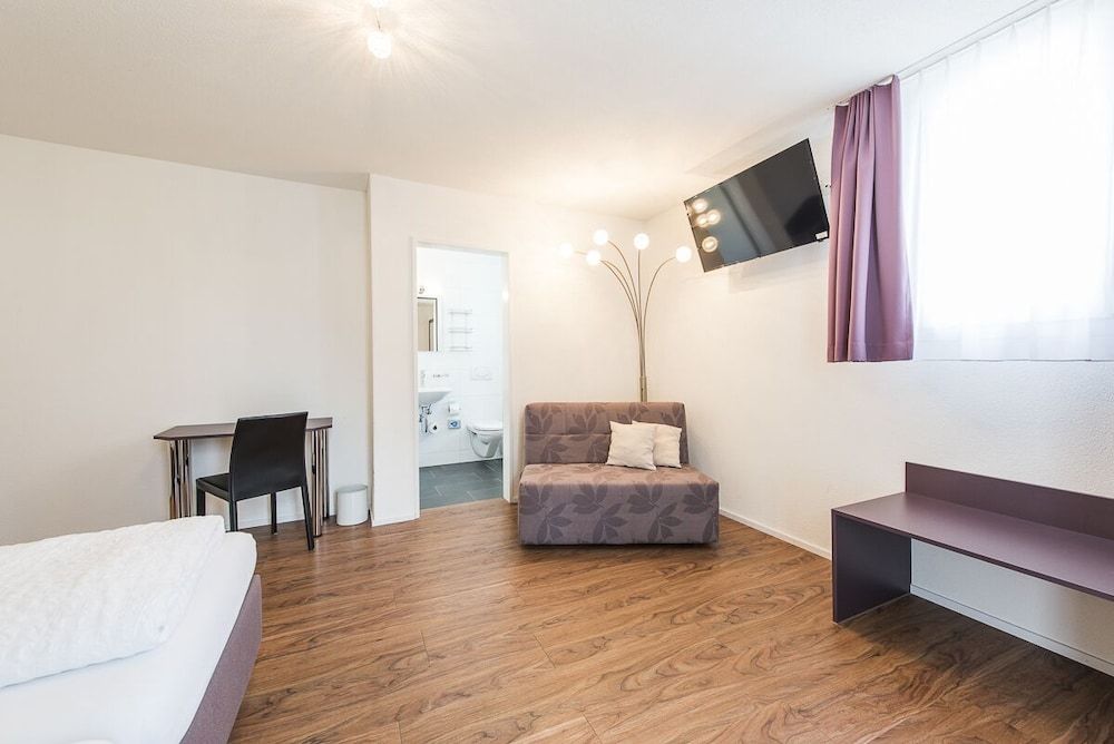 Hotel Engel Comfort Double Room 4