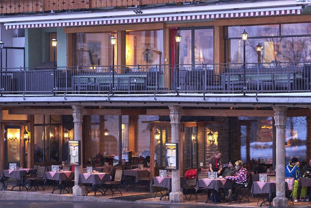 undefined Central Hotel Wolter