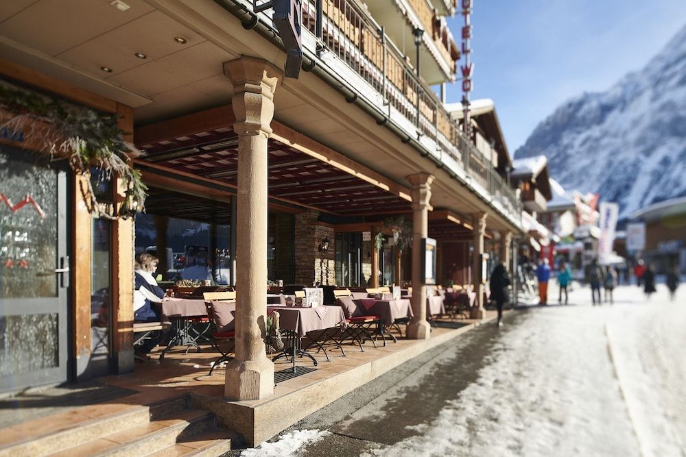 undefined Central Hotel Wolter 10