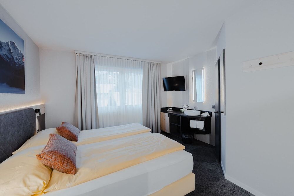 undefined Central Hotel Wolter 2
