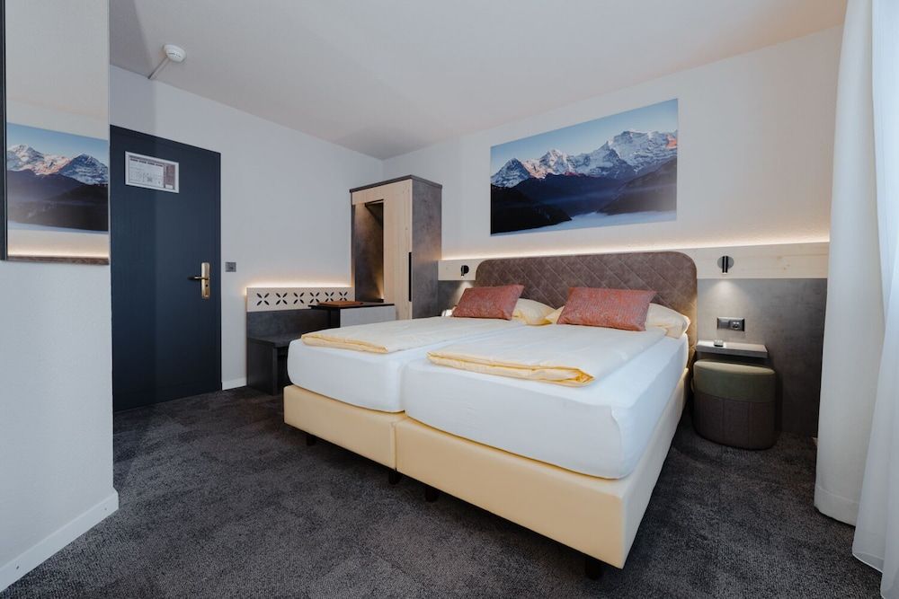 undefined Central Hotel Wolter 3