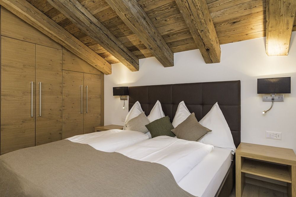 Matthiol Serviced Apartments Premium Penthouse, 4 Bedrooms 3