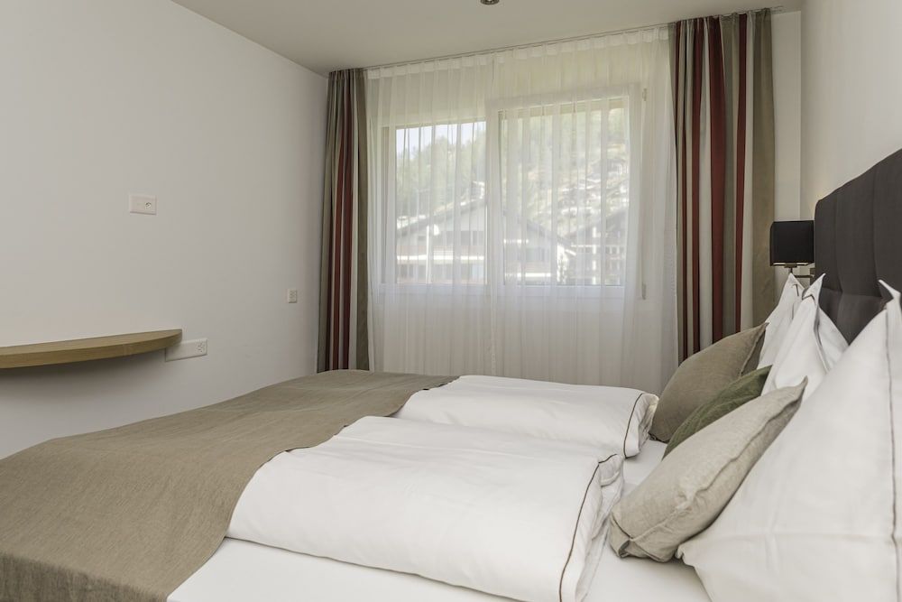 Matthiol Serviced Apartments Premium Penthouse, 4 Bedrooms 4
