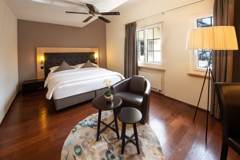 Hotel UTO KULM car-free hideaway in Zurich Standard Double Room