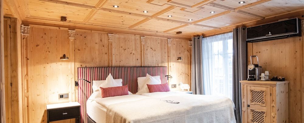 Tradition Julen Hotel Double Room Chalet Style 5