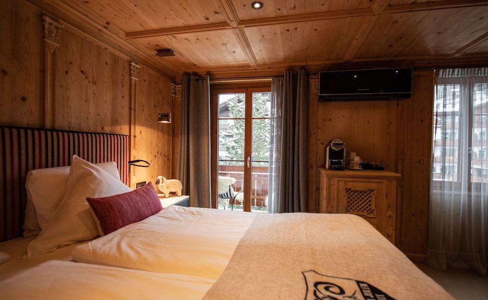 Tradition Julen Hotel Double Room Chalet Style 4