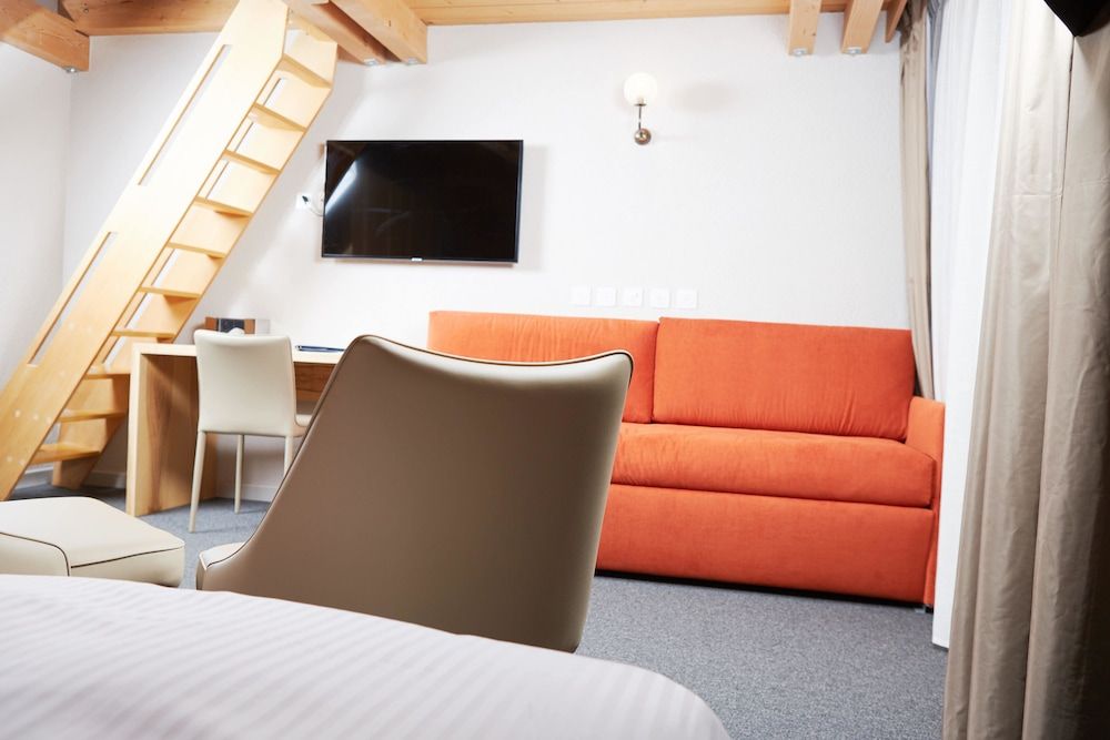 Maya Caprice Boutique Hotel & Spa Superior Triple Room, Balcony, Mountainside