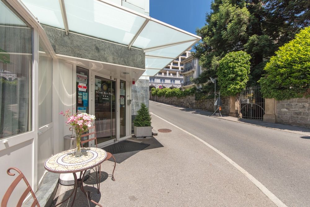 undefined Hôtel Bon Port 3