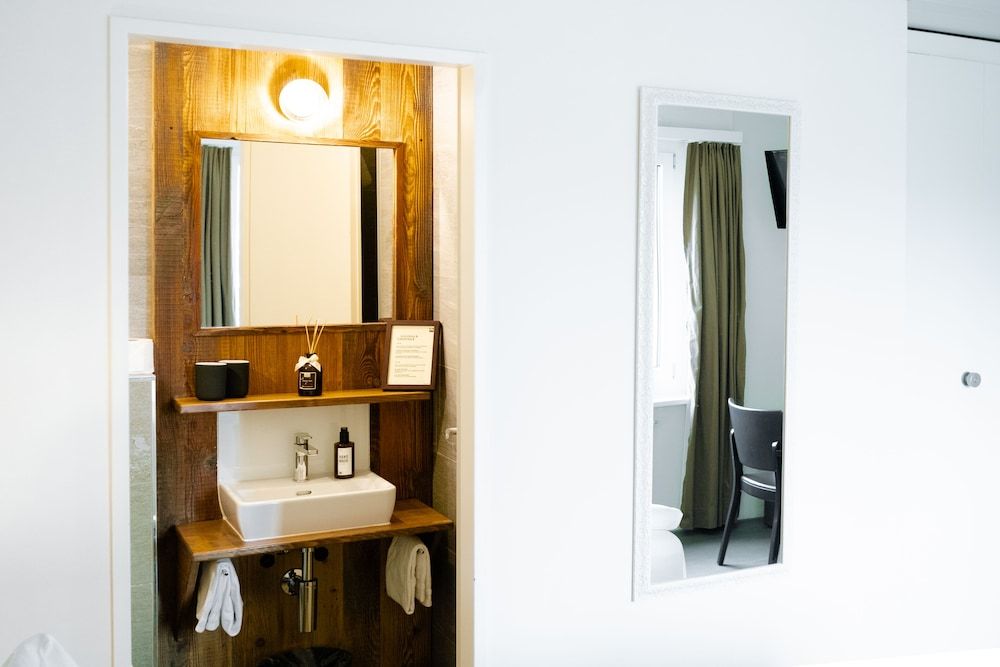 Hotel Alpenblick Premium Double Room, 1 King Bed, Balcony, Lakeside 8