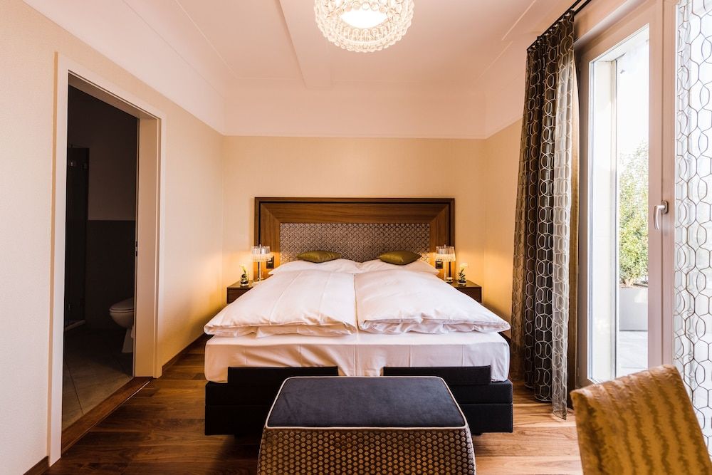 Art Deco Hotel Montana Penthouse Room Lakeside