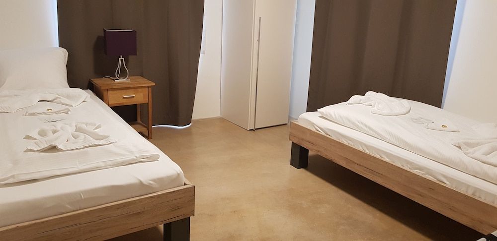 Easy-Living Apartments Lindenstrasse 21 Family Apartment, 3 Bedrooms 2