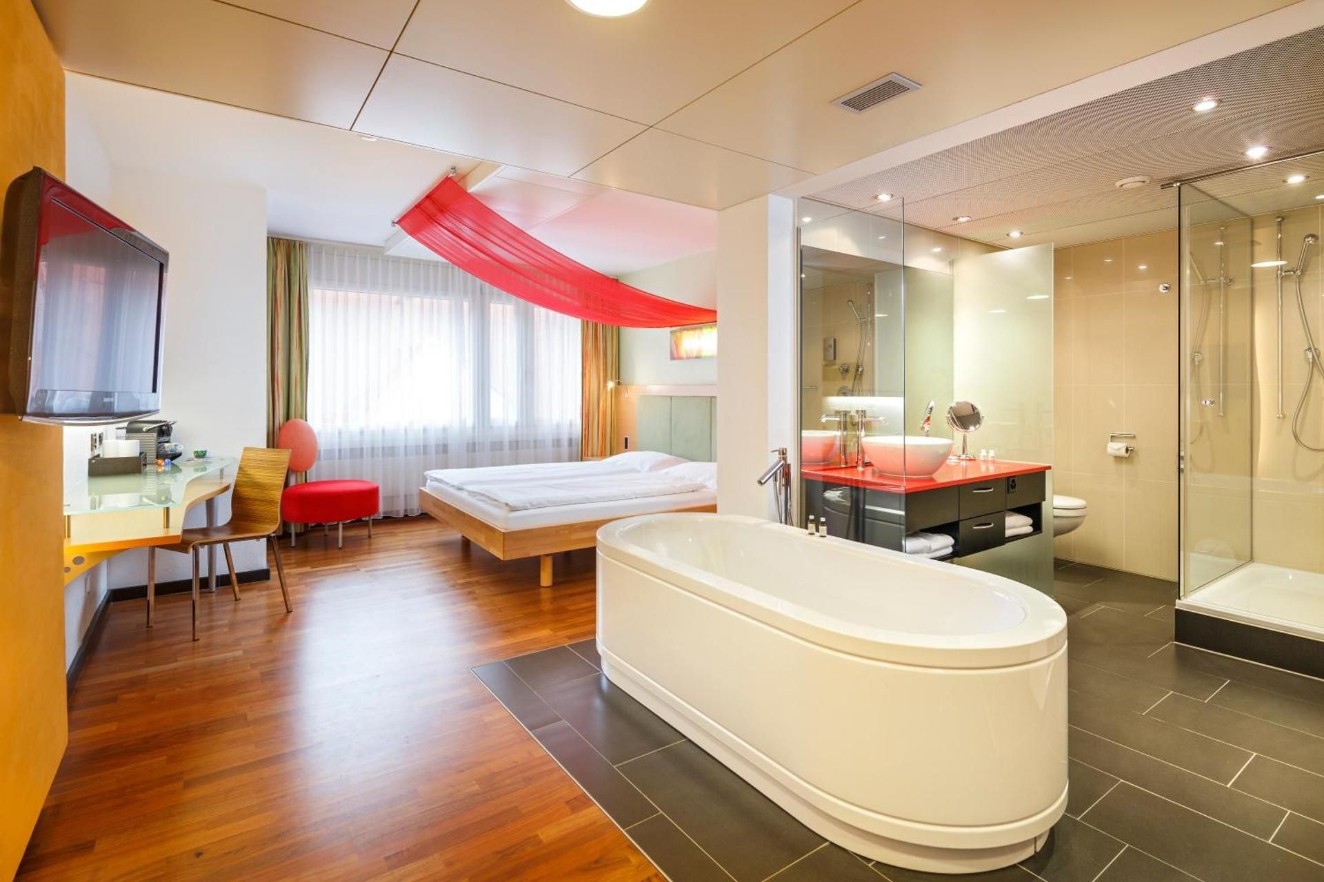 Double Bed, Deluxe Room