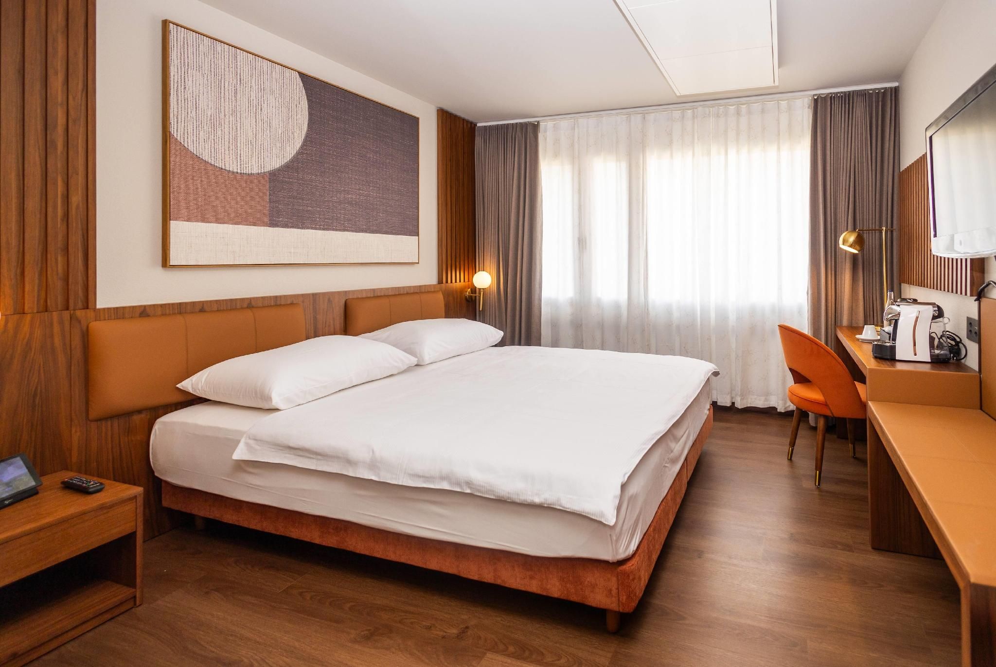 Double Comfort Room