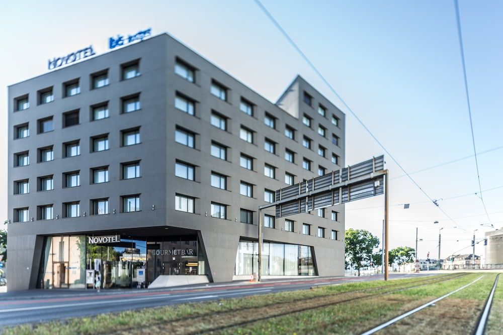 undefined Novotel Basel City 7