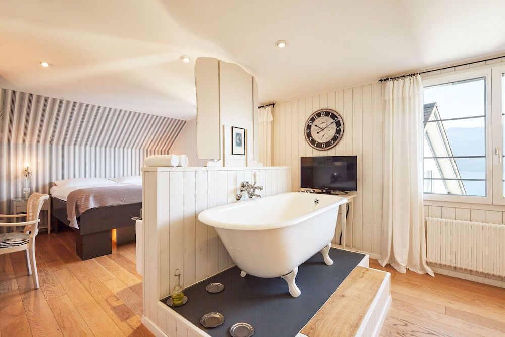 Boutique Hotel Schluessel Deluxe Double Room 9