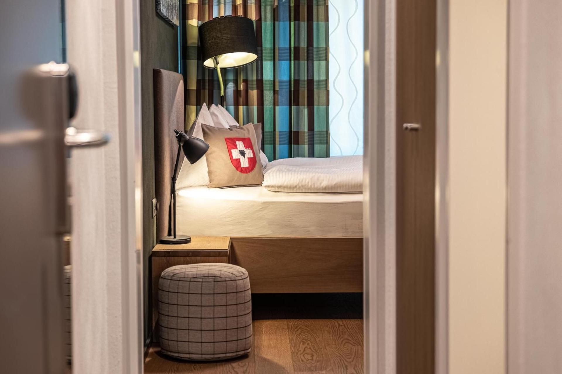 undefined Hotel Bären Am Bundesplatz 6
