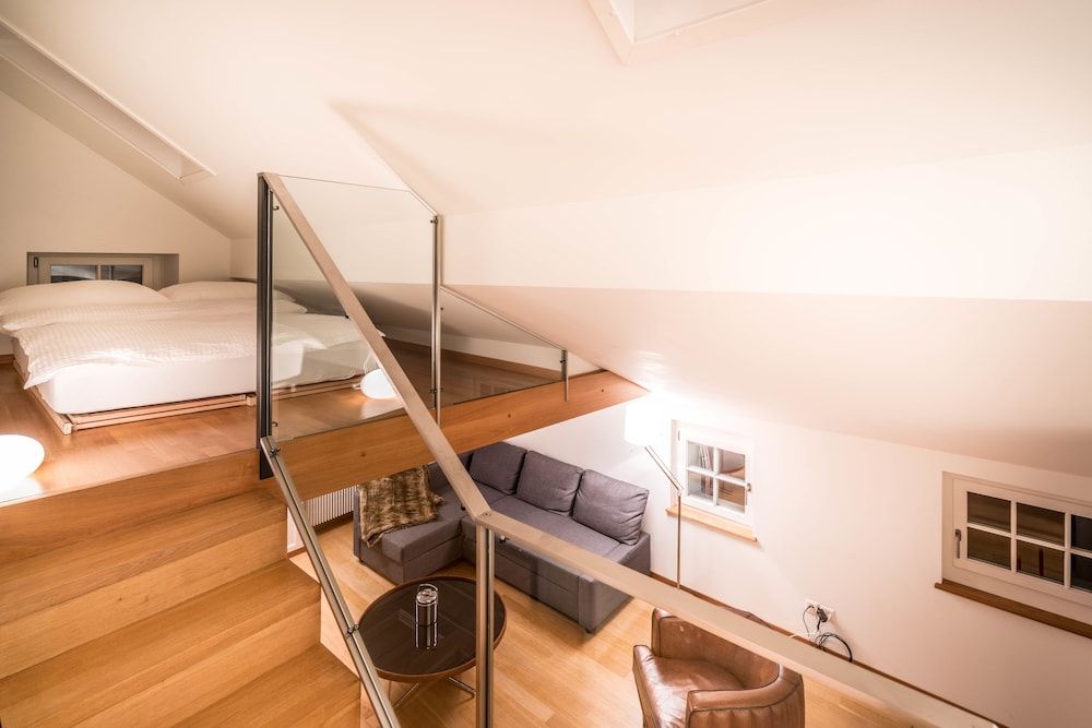 Lake Side Location Bellevue City Apartment, 2 Bedrooms, Non Smoking, Lakeside 19