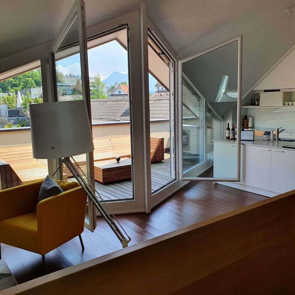 Top city center Lion Monument City Apartment, 1 Bedroom, Terrace 9