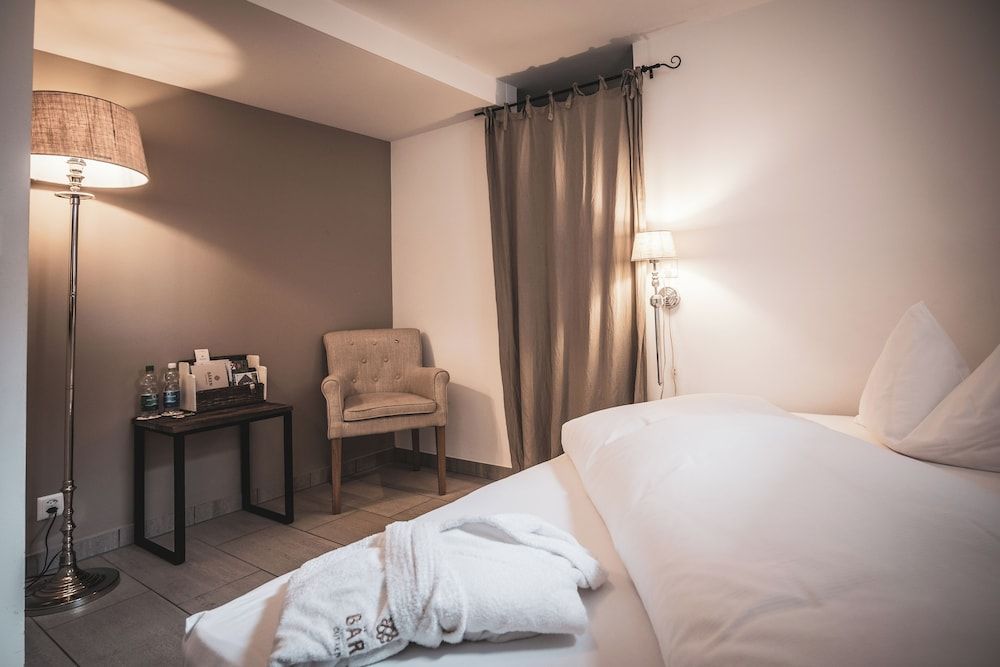 Romantik Hotel Bären Single Room (Budget) 3