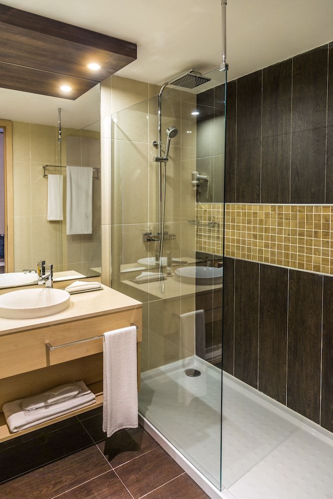 Azalai Hôtel Abidjan Standard Room 5