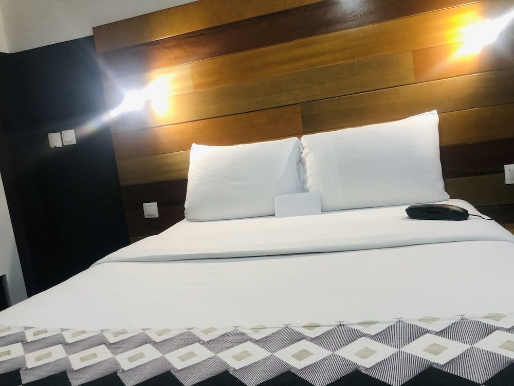 Détente Hôtel Double Room 18