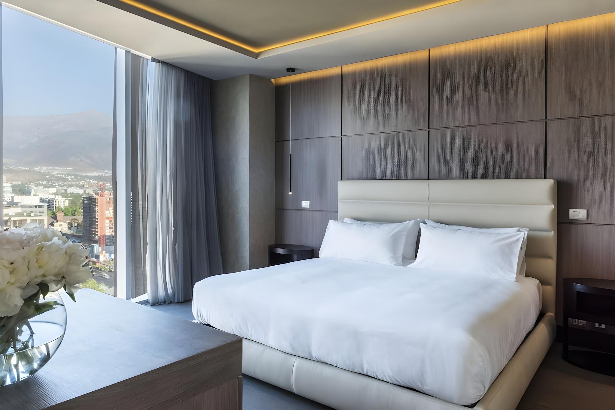 undefined ICON Hotel 10