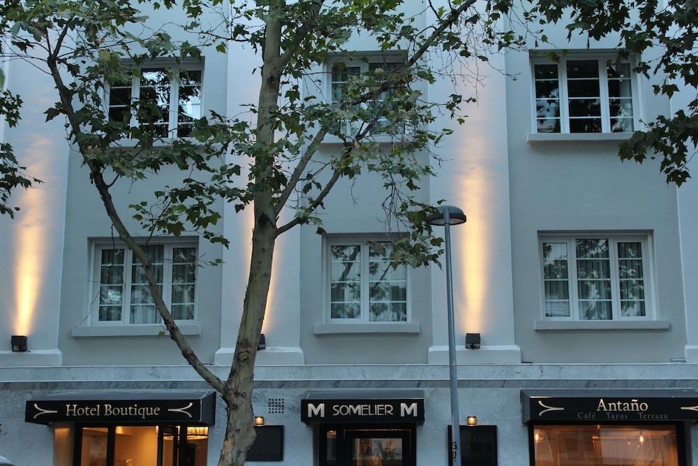 undefined Hotel Sommelier Boutique 3