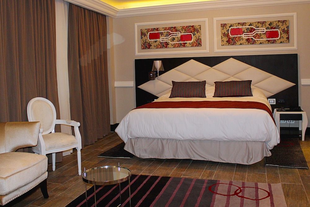 Hotel Sommelier Boutique Executive Double or Twin Room