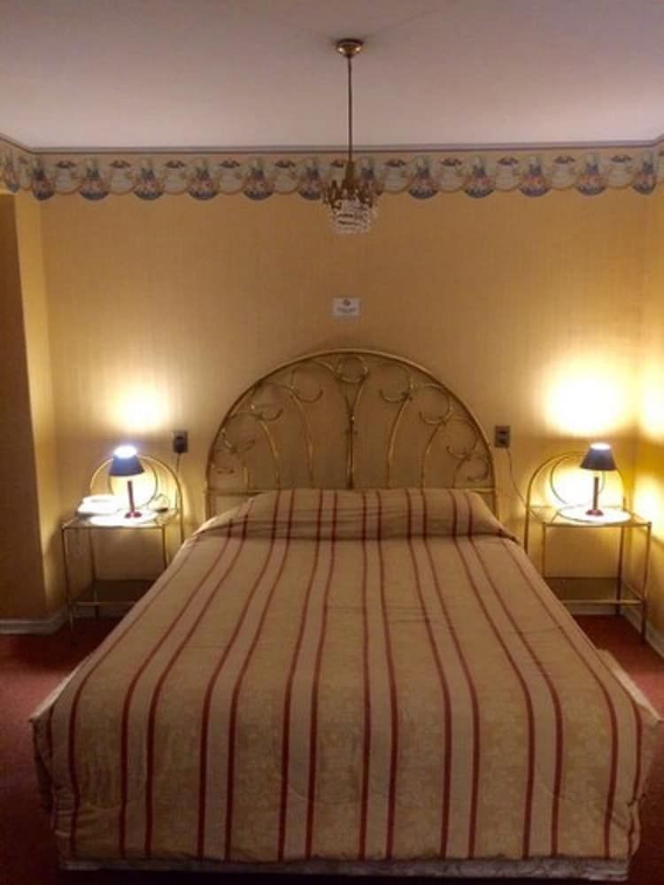Foresta Hotel Double Room, 1 Double Bed 6