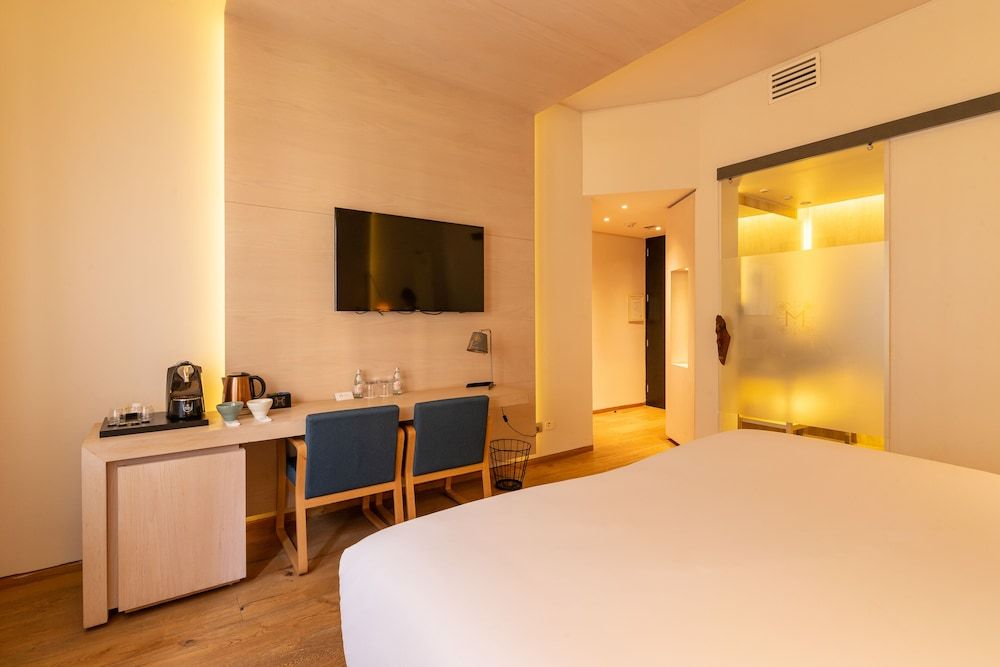 undefined Hotel Magnolia 5