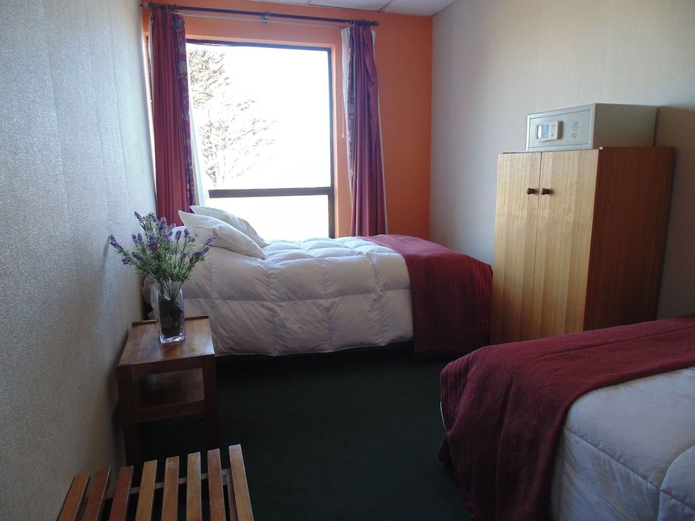 Hotel HD Natales Twin Room 2