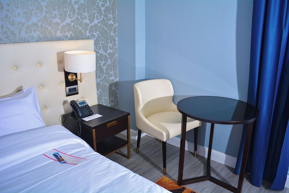 Djeuga Palace Deluxe Double Room 14