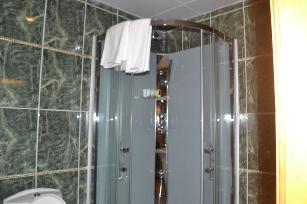 Noubou International Hotel Suite 12