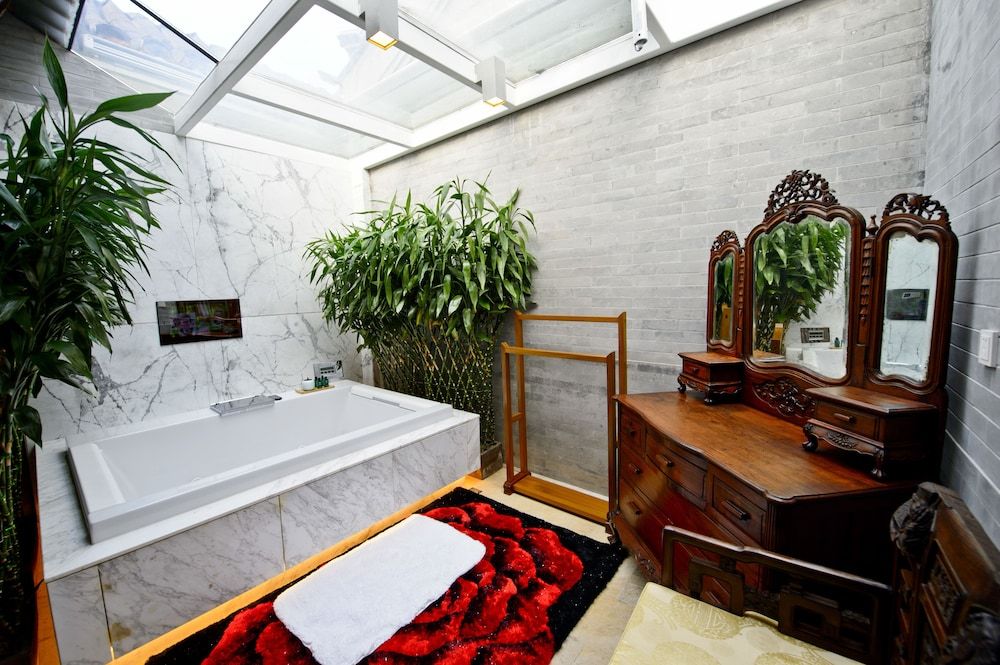 Cours Et Pavillons South Deluxe 4