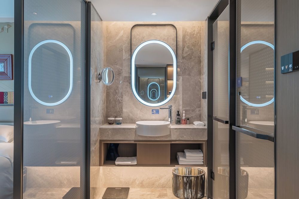 Beijing Guangxi Hotel Business Twin Room 4