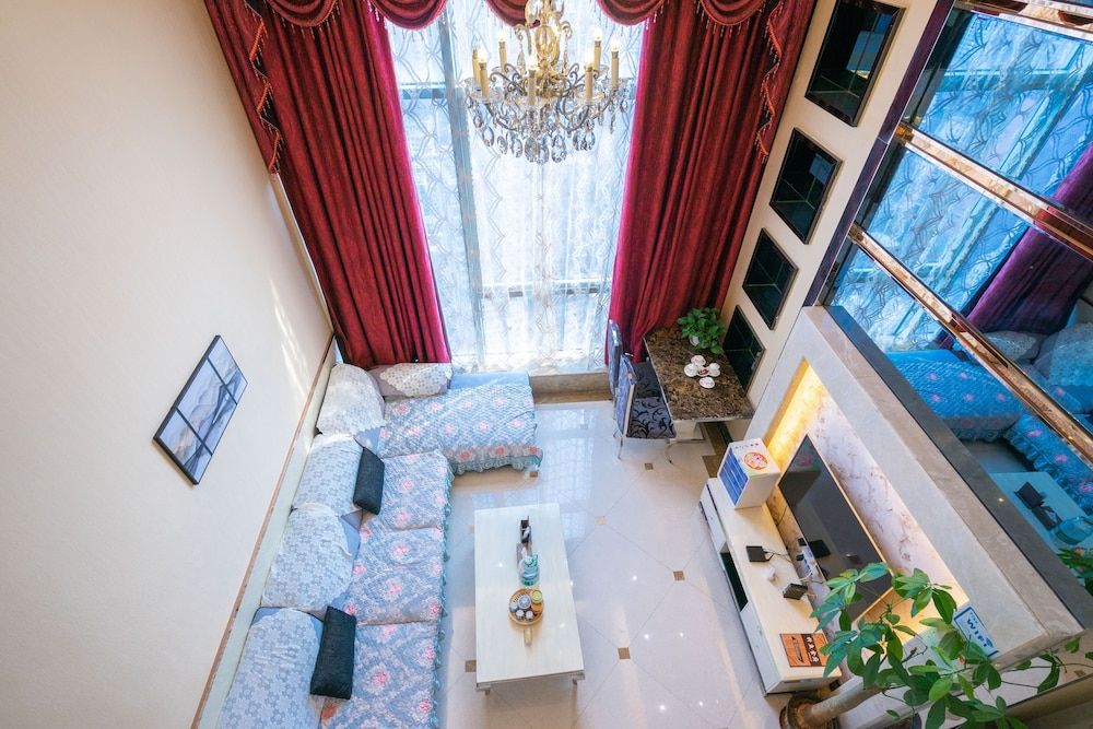 Superior Deluxe Triple Beds Room