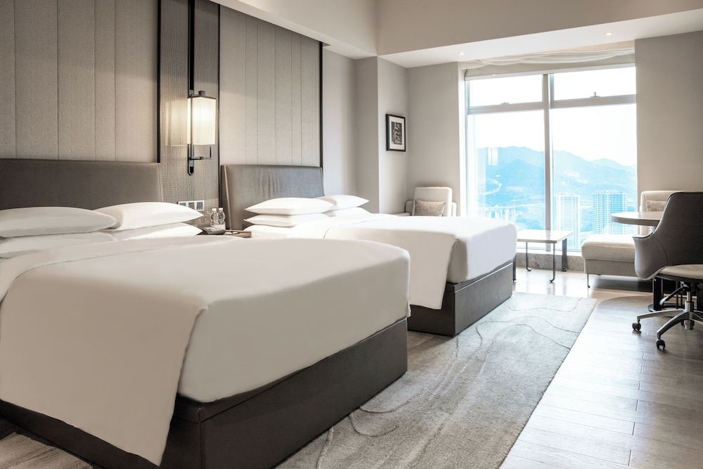Chongqing Marriott Hotel Room, 2 Double Beds, City View 2