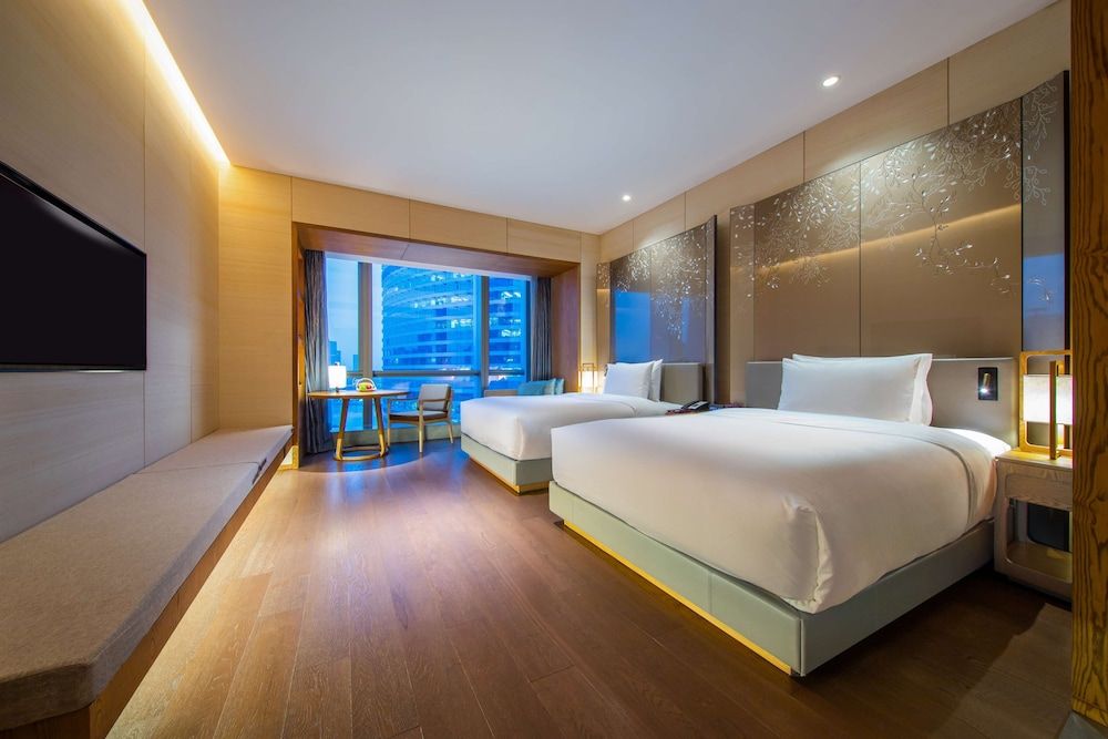 Conrad Guangzhou Twin Deluxe Room 3
