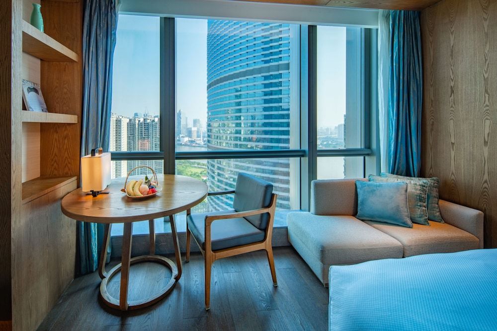 Conrad Guangzhou King Premium Scenic Room 6
