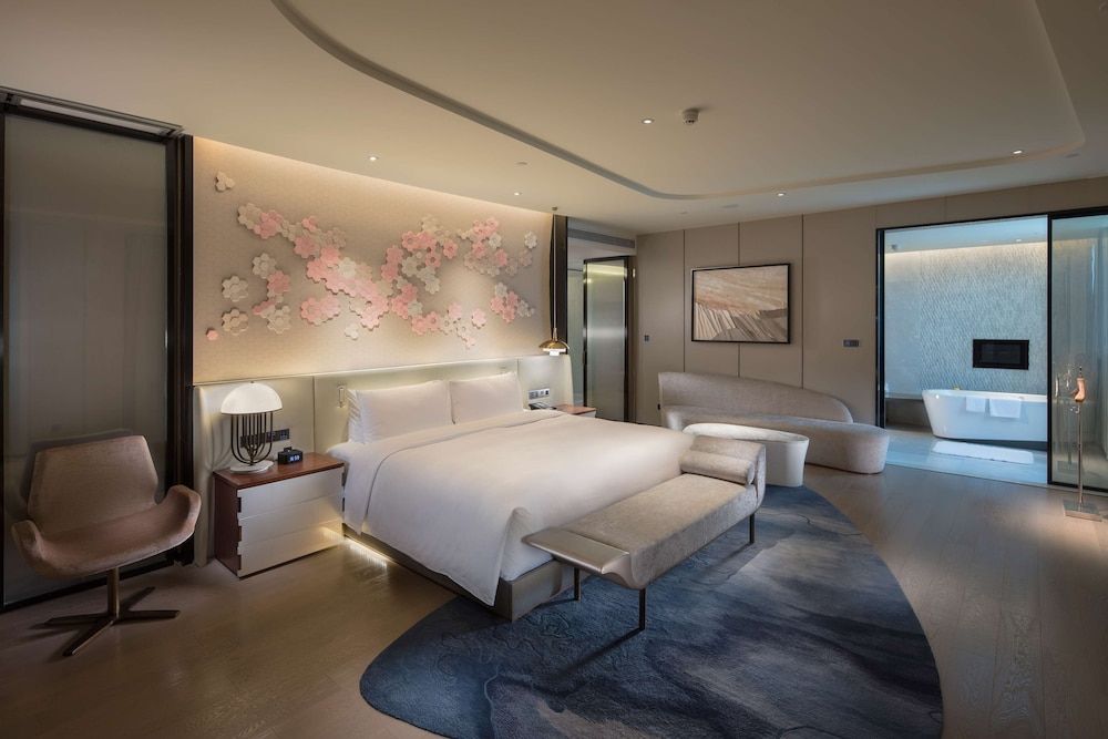 Hilton Quanzhou Riverside Presidential Suite, 1 King Bed, Non Smoking