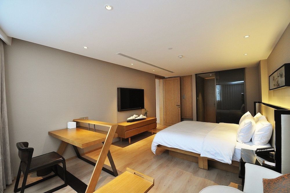Business Suite