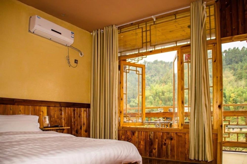 Double Room (Sunshine)