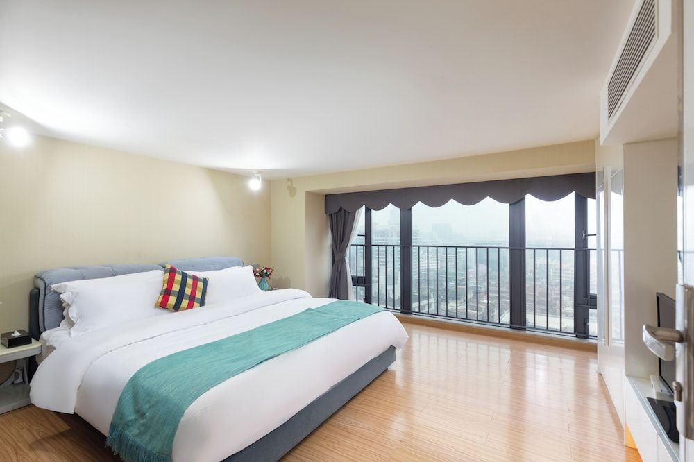 Executive Duplex(Mainland Chinese Citizen Only)