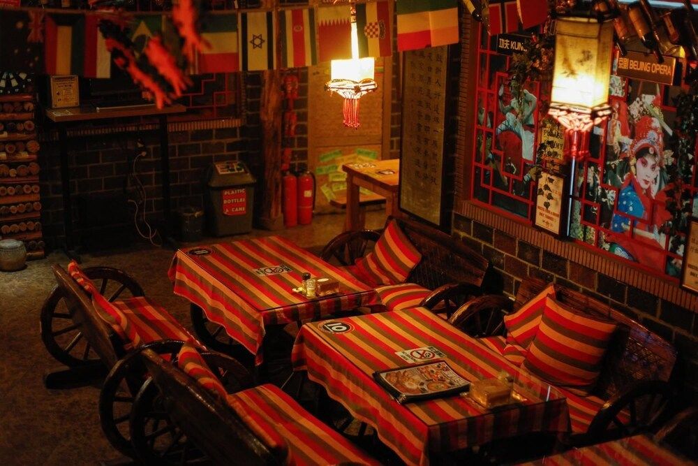 undefined Leo Hostel 2