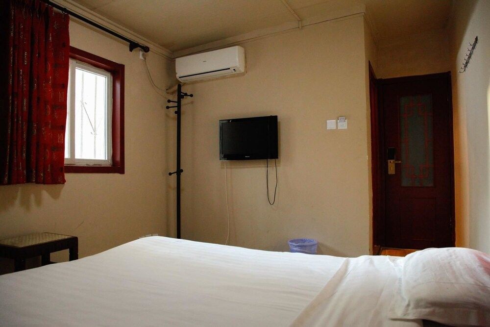 undefined Leo Hostel 10