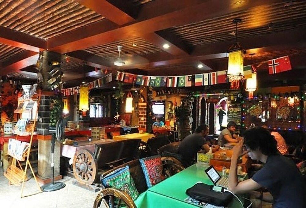 undefined Leo Hostel 3