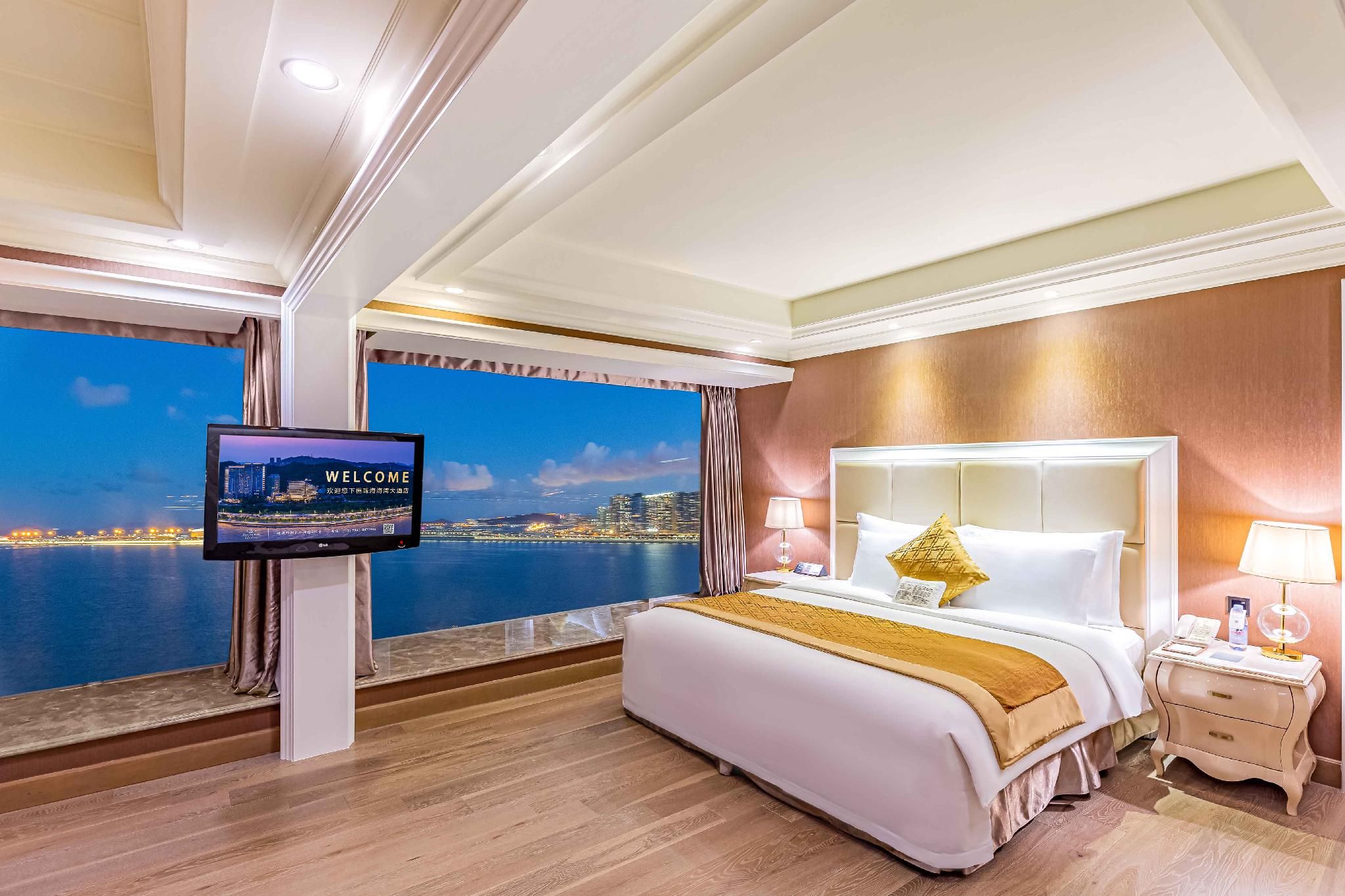 Deluxe Sea View King Room