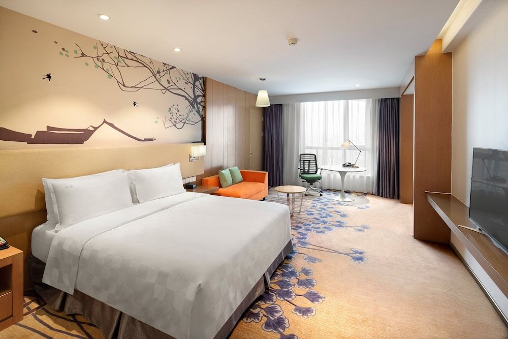 Premium Room, 1 King Bed